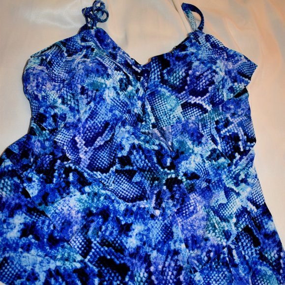 Tiered Tankini Top - Picture 1 of 11